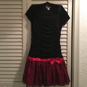 Girls holiday dress black/red size 12